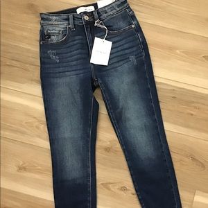 Kancan Barrett Highrise Super Skinny Ankle Jean 3/25 NWT